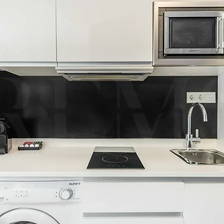 Spacious By Picasso Museum By Rems Apartment Malaga