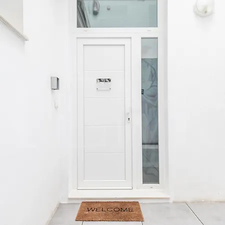 Spacious By Picasso Museum By Rems Apartment